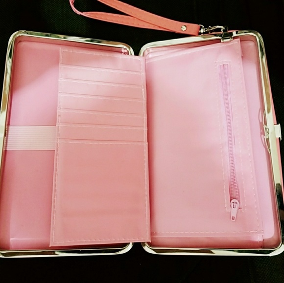 Wallet - Picture 3 of 3